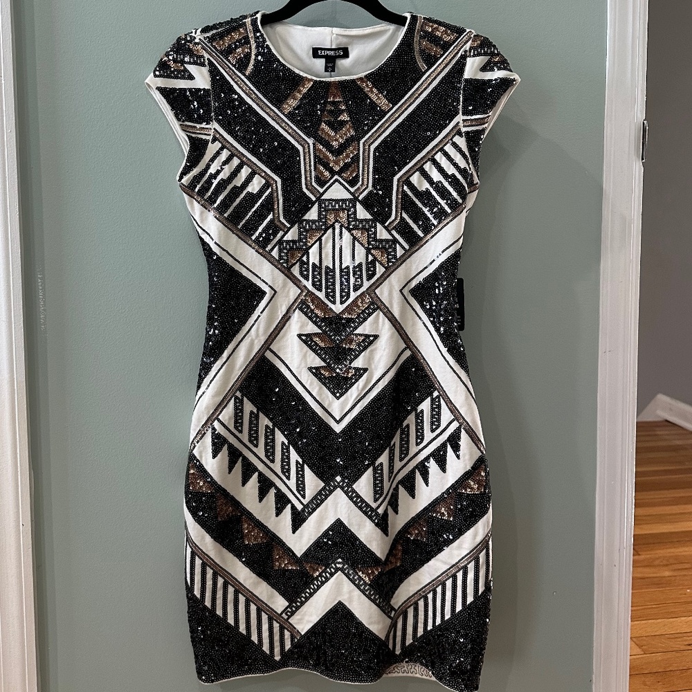 Express sequined dress. Black, gold and white minidress. Size S